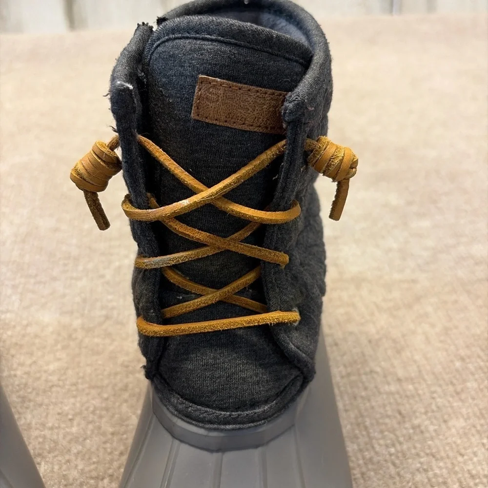 Sperry Saltwater Fleece Shaft Duck Boots — Grey — Girls 6 (Women’s ~7.5)